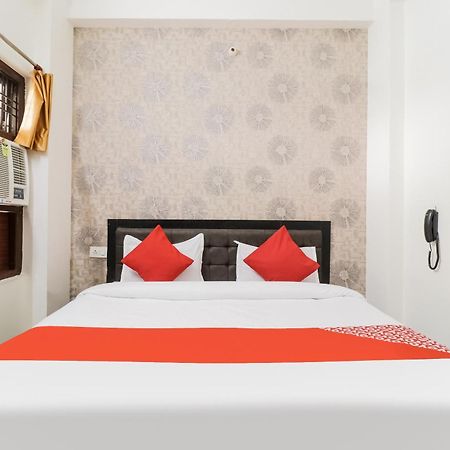 Super Hotel O Rs Inn Gorakhpur Exterior foto