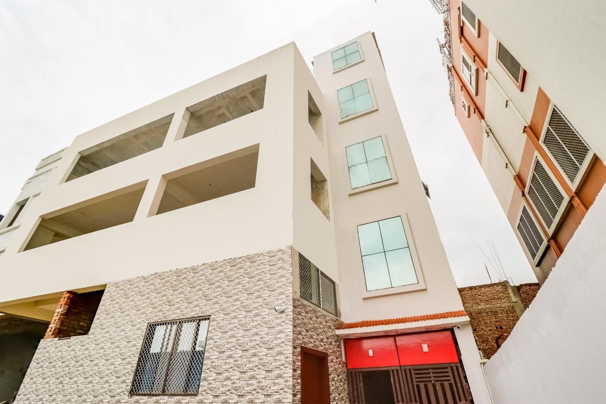 Super Hotel O Rs Inn Gorakhpur Exterior foto